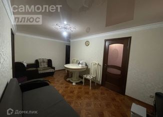Продаю двухкомнатную квартиру, 45 м2, Грозный, улица Новаторов, 1, Старопромысловский район