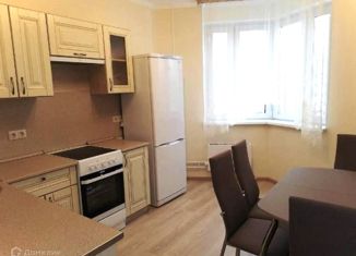 Продаю 2-ком. квартиру, 52 м2, Москва, улица Лавриненко, 3А, улица Лавриненко