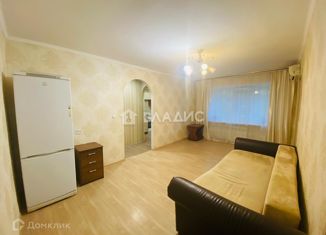 Продам 3-комнатную квартиру, 55 м2, Калуга, улица Маршала Жукова, 41, Октябрьский округ