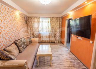 Продается 4-комнатная квартира, 61.4 м2, Челябинская область, проспект имени Ю.А. Гагарина, 8-я линия, 13