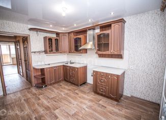 Продам 2-комнатную квартиру, 55.3 м2, Новосибирская область, Лунная улица, 53