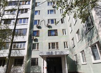 Продам 2-ком. квартиру, 54 м2, Москва, улица Вилиса Лациса, 39, метро Планерная
