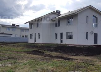 Продается таунхаус, 100 м2, село Булгаково, бульвар Габдрахмана Кадырова