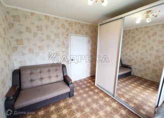 Продается 2-комнатная квартира, 48.3 м2, Крым, улица Маршала Жукова, 35