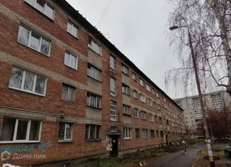 Продам комнату, 70 м2, Екатеринбург, улица Черепанова, 4А, метро Уральская