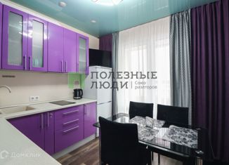 Продается 1-комнатная квартира, 38 м2, Барнаул, улица Сергея Семёнова, 4