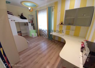 Продажа четырехкомнатной квартиры, 140 м2, Краснодарский край, проспект Дзержинского, 226