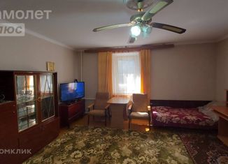 Продам 1-комнатную квартиру, 35.3 м2, поселок городского типа Солнечнодольск, Школьный бульвар, 1