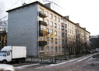 Продается пятикомнатная квартира, 89.1 м2, Санкт-Петербург, улица Танкиста Хрустицкого, 106, метро Ленинский проспект