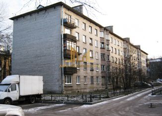 Продается пятикомнатная квартира, 89.1 м2, Санкт-Петербург, улица Танкиста Хрустицкого, 106, метро Проспект Ветеранов