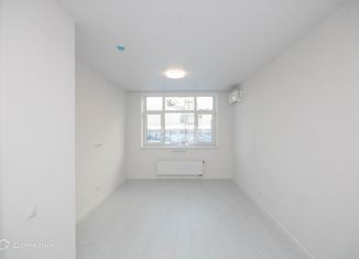 Продам квартиру студию, 26.6 м2, Тюмень, ЖК Звёздный, улица Тимофея Чаркова, 87