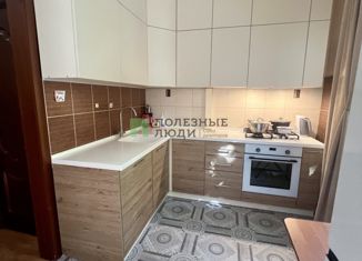 Продажа 3-комнатной квартиры, 92.5 м2, Тверь, улица Бобкова, 34/50