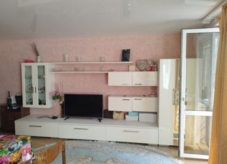 Продается 1-комнатная квартира, 36 м2, Ростовская область, улица 1-й Конной Армии, 37