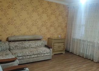 Сдам в аренду 2-ком. квартиру, 60 м2, Георгиевск, Парковая улица, 14