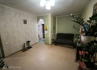 Продается 2-ком. квартира, 41 м2, Владивосток, Первомайский район, улица Олега Кошевого, 25