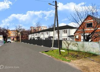 Продаю таунхаус, 67 м2, Горячий Ключ, улица Гоголя, 69