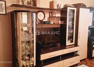 Продается 3-комнатная квартира, 56.2 м2, Павловск, Горная улица, 4