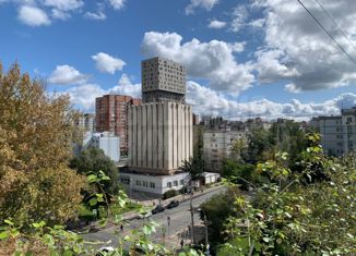 Продам 3-комнатную квартиру, 55.9 м2, Самара, улица Мичурина, 48, метро Алабинская