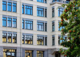 Продаю 2-ком. квартиру, 81 м2, Санкт-Петербург, 11-я Красноармейская улица, 11, 11-я Красноармейская улица