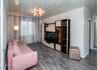 Продаю 3-комнатную квартиру, 60.2 м2, Кемеровская область, Запорожская улица, 1