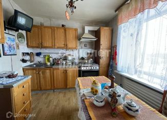 Продам четырехкомнатную квартиру, 83 м2, Ярославская область, улица Строителей, 41