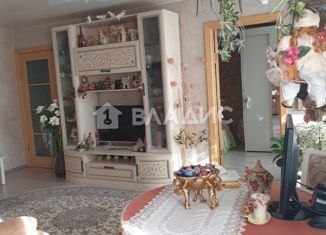 Продаю 2-комнатную квартиру, 42.7 м2, село Михайловка, 1-й квартал, 5