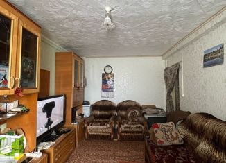 Продам трехкомнатную квартиру, 50.3 м2, поселок Кудеевский, улица Гагарина, 4