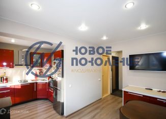 Продажа трехкомнатной квартиры, 60 м2, Омск, улица 50 лет ВЛКСМ, 7А