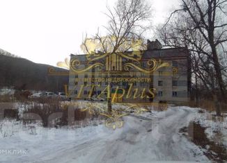 Продам 3-ком. квартиру, 50.9 м2, село Новороссия, Школьная улица, 170