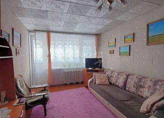 Продам 2-комнатную квартиру, 44.8 м2, Кемеровская область, проспект Советской Армии, 28