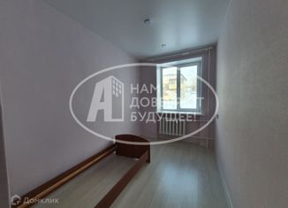 Продается 4-ком. квартира, 59.6 м2, поселок Углеуральский, улица Гагарина, 3