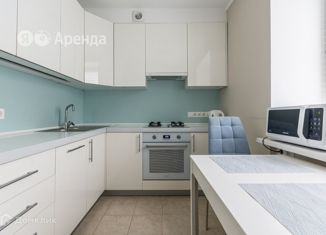 2-комнатная квартира в аренду, 44 м2, Москва, Украинский бульвар, 8к2, метро Киевская