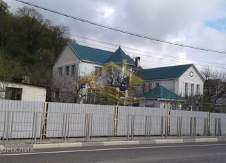 Продам дом, 200.9 м2, поселок городского типа Новомихайловский, улица Мира, 85А