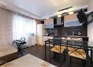 Продам квартиру студию, 61.1 м2, Новосибирск, улица Аникина, 33