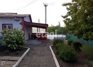 Продается 3-ком. квартира, 80 м2, посёлок городского типа Москаленки, Советская улица, 10