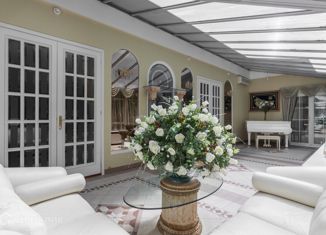 Сдача в аренду дома, 750 м2, деревня Таганьково