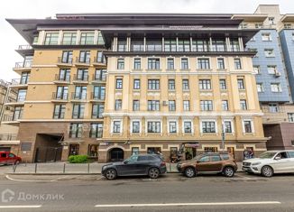 Продаю 3-ком. квартиру, 135 м2, Москва, Селезнёвская улица, 22, Селезнёвская улица