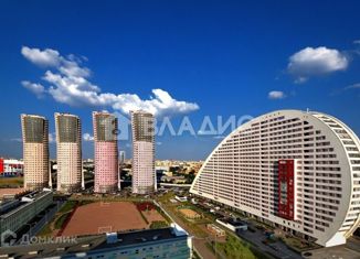 Продаю 2-ком. квартиру, 73.8 м2, Москва, улица Гризодубовой, 2, улица Гризодубовой