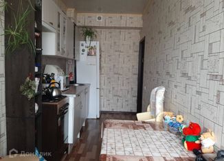 Продаю трехкомнатную квартиру, 82.9 м2, Санкт-Петербург, улица Комсомола, 13Б, метро Площадь Ленина