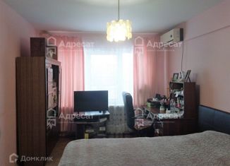 Продам 3-комнатную квартиру, 62 м2, Волгоград, улица Академика Богомольца, 20, Тракторозаводский район