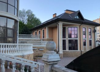 Дом на продажу, 767 м2, Ставрополь, микрорайон № 6, улица Розы Люксембург, 77