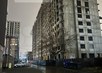 2-ком. квартира на продажу, 67 м2, Чечня, Кабардинская улица, 36