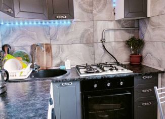 Продаю 2-комнатную квартиру, 48 м2, село Гайдук, Новороссийское шоссе, 13