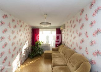 Продам 3-ком. квартиру, 56 м2, посёлок городского типа Тугулым, Октябрьская улица, 11