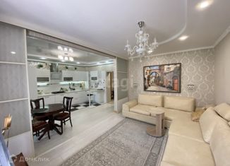 Продается 2-комнатная квартира, 64.9 м2, Ковров, улица Маршала Устинова, 9