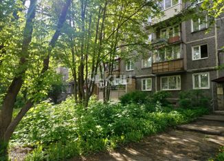 Продается 3-комнатная квартира, 56 м2, Нижний Новгород, улица Надежды Сусловой, 15к1, 4-й Нагорный микрорайон