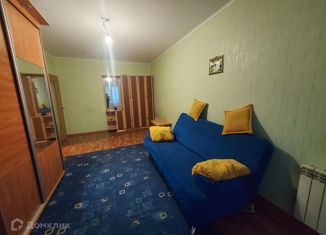 Сдача в аренду 1-комнатной квартиры, 37 м2, Курск, проспект Вячеслава Клыкова, 79