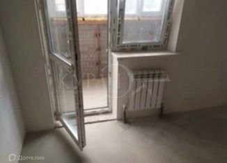 Продаю 1-ком. квартиру, 44 м2, Ростов-на-Дону, проспект 40-летия Победы, 63/17с4, ЖК Сокол Град