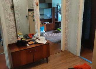 3-комнатная квартира на продажу, 61.7 м2, посёлок городского типа Краснозатонский, Корабельная улица, 36