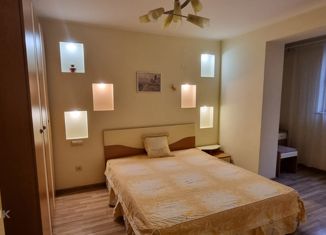 Продаю 3-комнатную квартиру, 75 м2, Севастополь, улица Александра Маринеско, 4А
